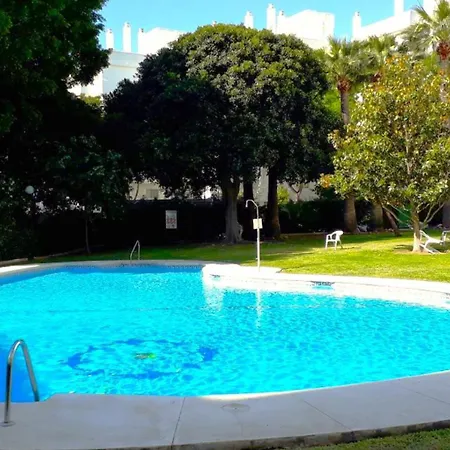 The Charming Oasis! 2 Bedrooms - By Hellodomik Lägenhet Benalmádena